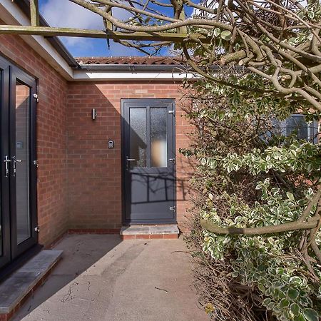 The Luxury Potting Shed With Free Parking! Lejlighed York Eksteriør billede