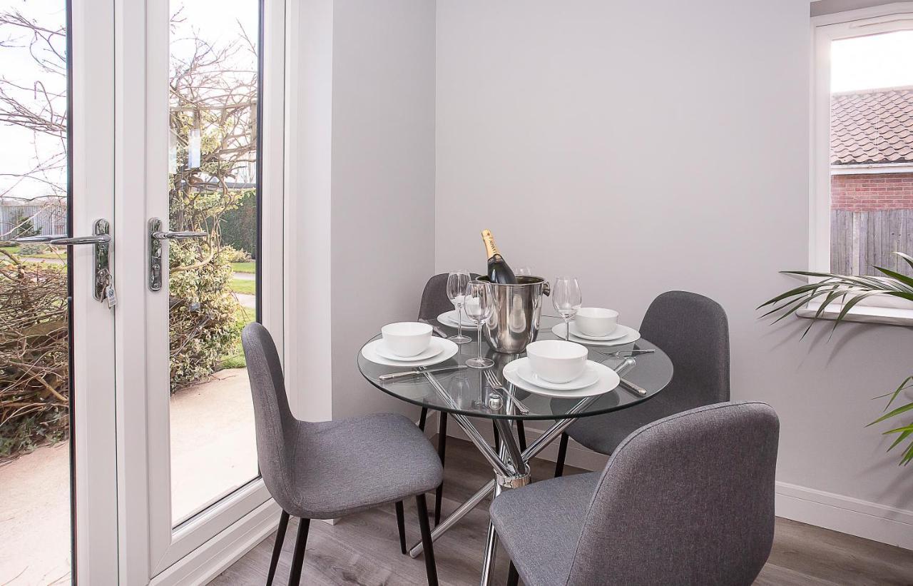 The Luxury Potting Shed With Free Parking! Lejlighed York Eksteriør billede